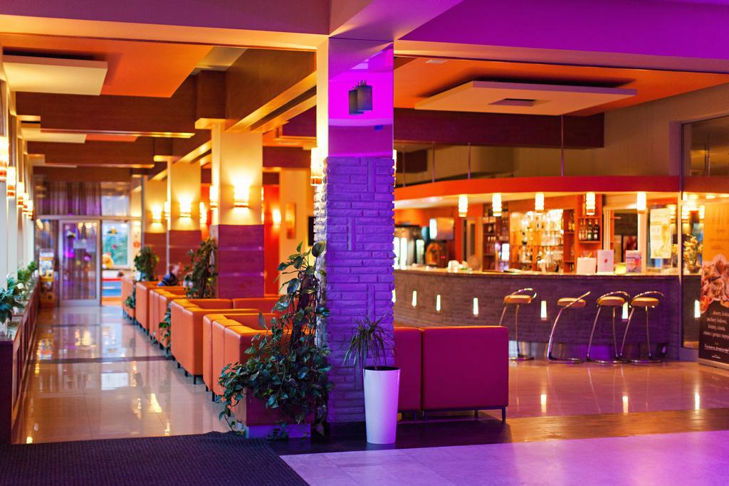 Hotel Perla Poludnia Рытро Экстерьер фото